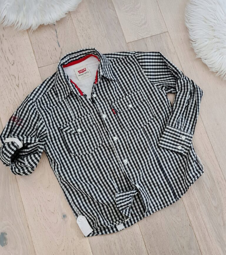 Idealna koszula z mankietami na każdą okazję – odkryj nasz przewodnik