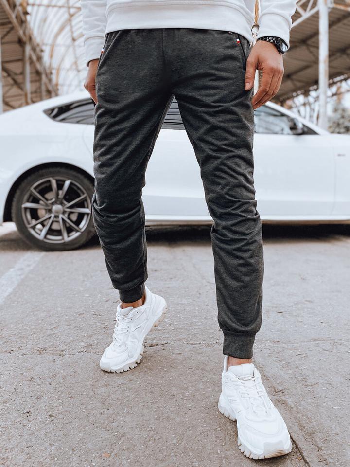 Trendy w joggerach męskich