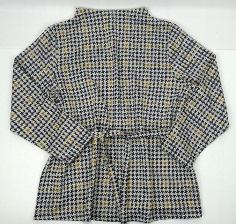 Jakie bluzki najlepiej komponują się ze spodniami w pepitkę?