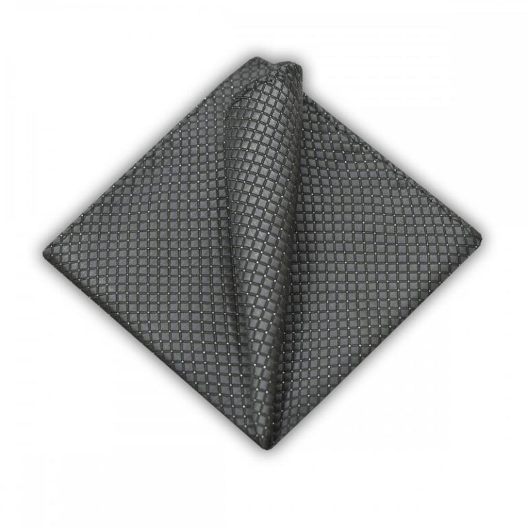 Przewodnik krok po kroku: Jak złożyć wypustkę do garnituru z łatwością